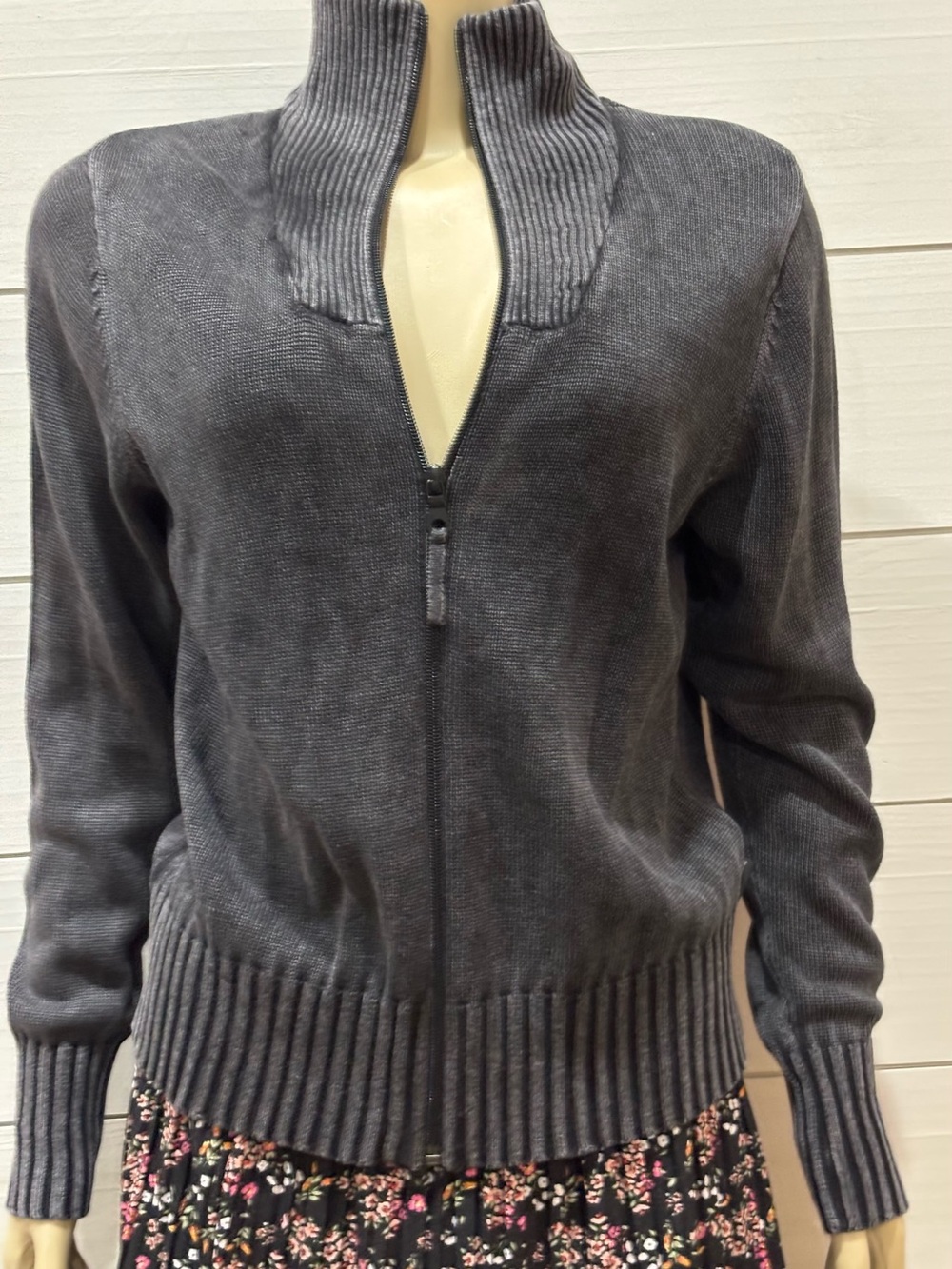 Woolrich Women's Charcoal Half-Zip Ribbed Collar Sweater